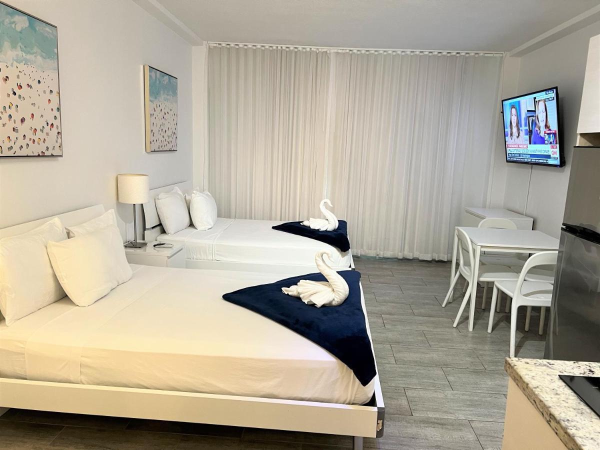 Ocean Front Units At Miami Beach Exterior photo