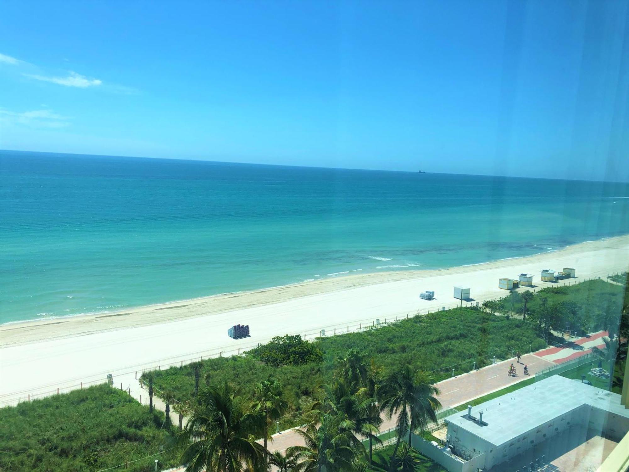 Ocean Front Units At Miami Beach Exterior photo